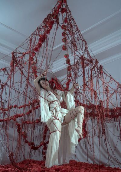一进一出顶的好舒服隔着裤子_1080P全集在线观看
